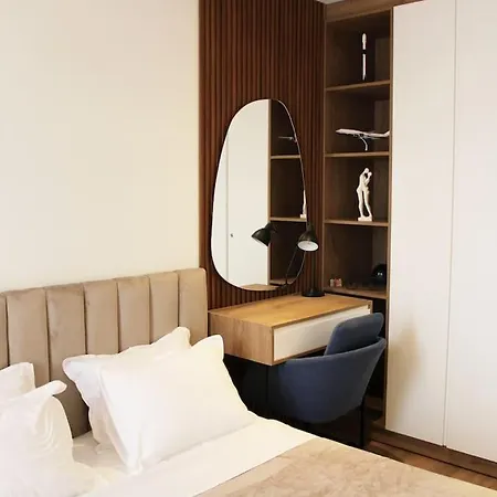 Luxury With King-size Bed And Fast Wi-fi *