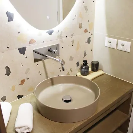 Luxury With King-size Bed And Fast Wi-fi Apartment