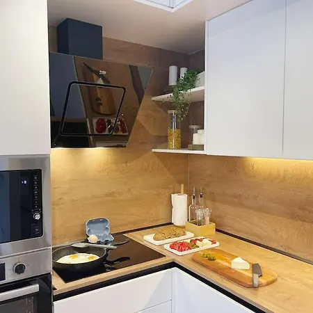 Luxury With King-size Bed And Fast Wi-fi Apartment